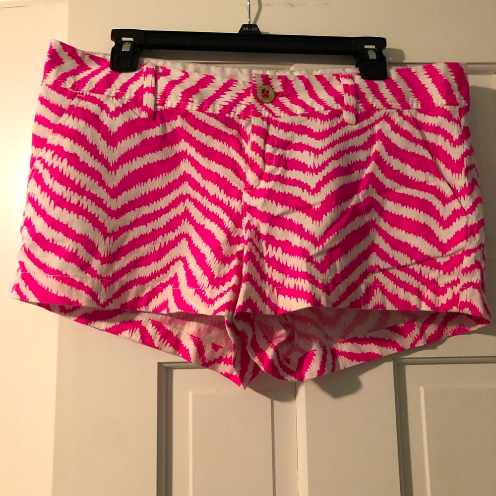 Lilly Pulitzer Walsh style shorts